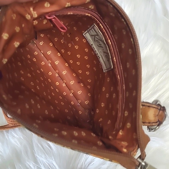 Fossil Key Per Crossbody Bag Purse Coated Canvas Floral Flower Adjustable Strap - Picture 11 of 17